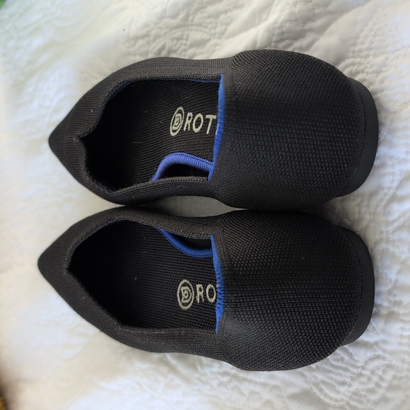 Rothy's Pointed Toe Black Flats, Sz 9 - Picture 5 of 6